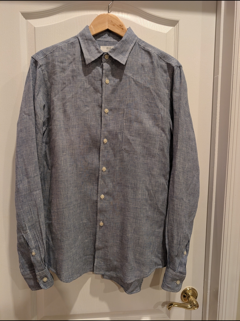 Uniqlo Men’s M Blue White Check 100% Linen Long Sleeve Button Down Shirt
